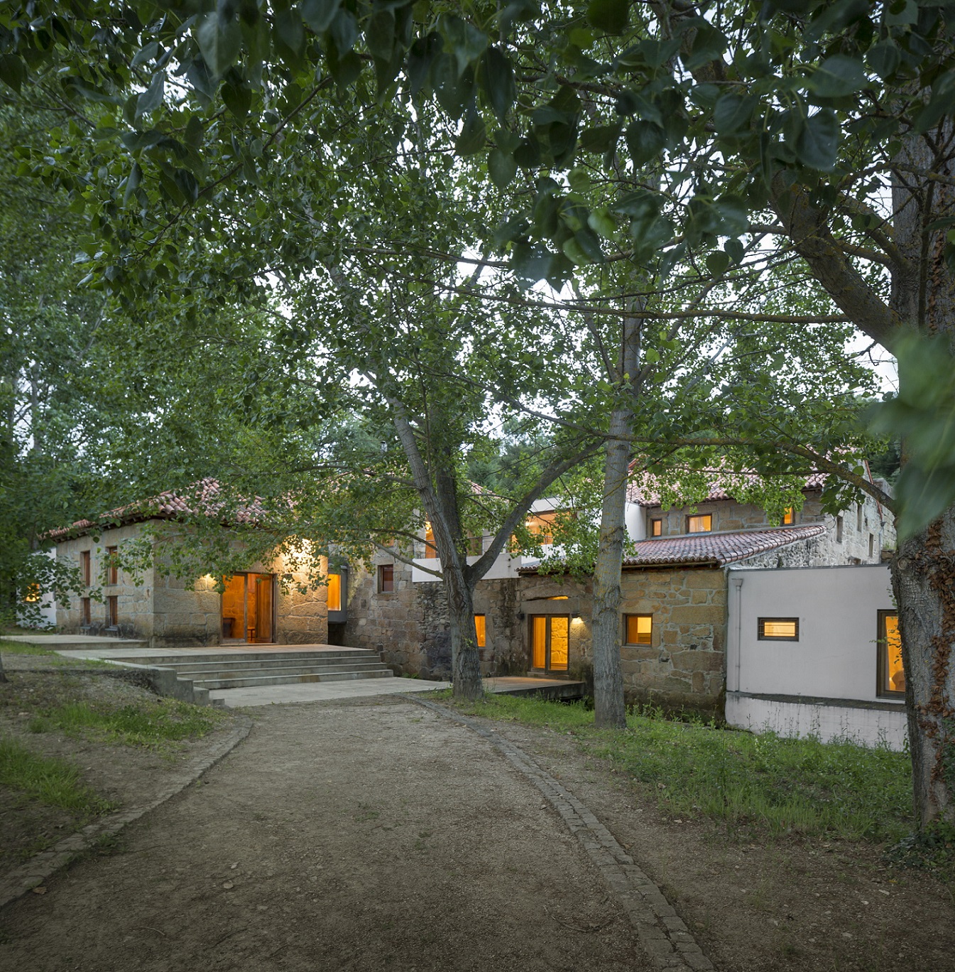 Residência de artistas no Lagar de Azeite . Fundação da Casa de Mateus